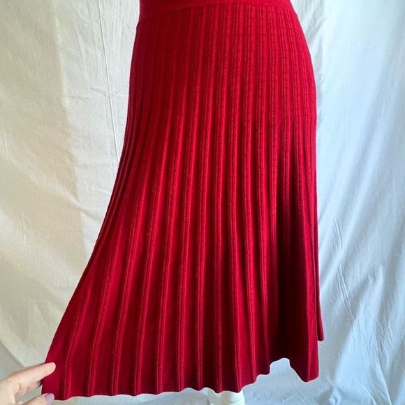 Hugo BOSS Knit blend Frida dress in Pomegranate, size Medium - Picture 4 of 9